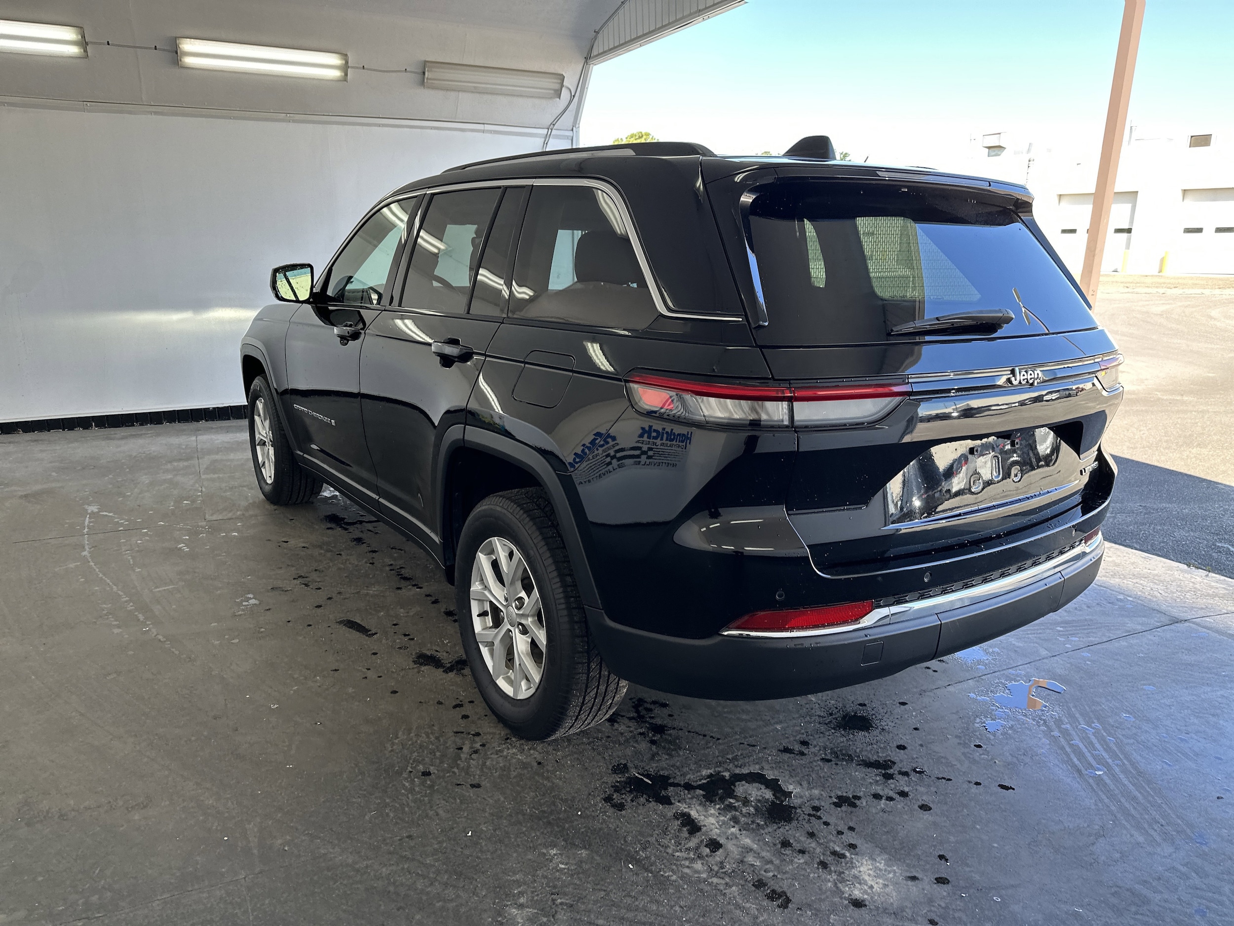 2023 Jeep Grand Cherokee Limited photo 5