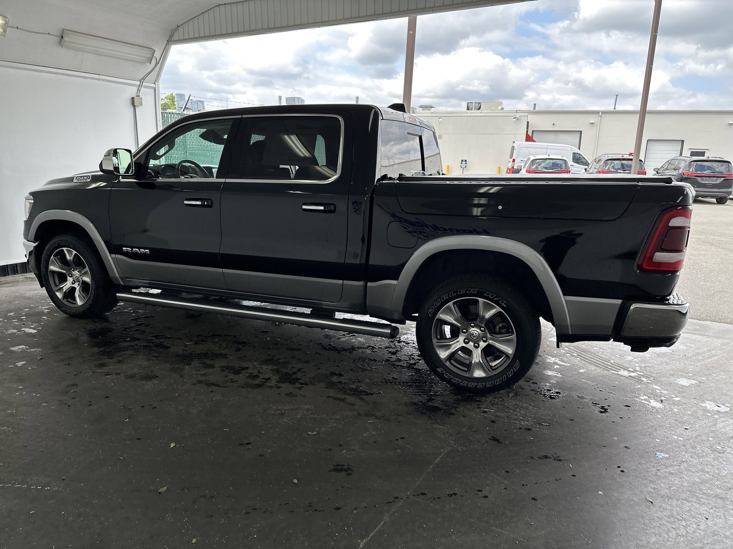2020 Ram 1500 Laramie photo 6