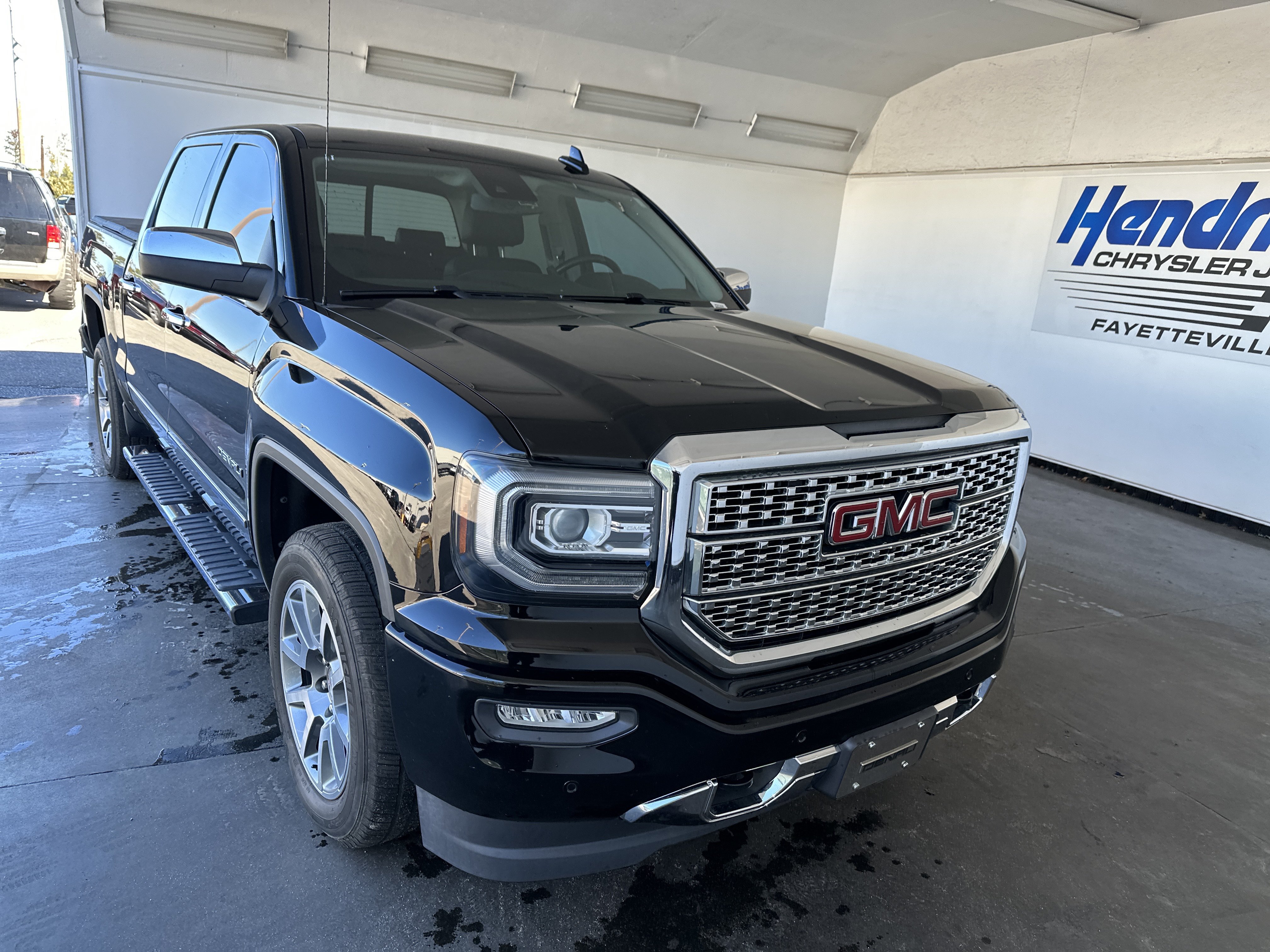 Used 2017 GMC Sierra 1500 Denali Pickup