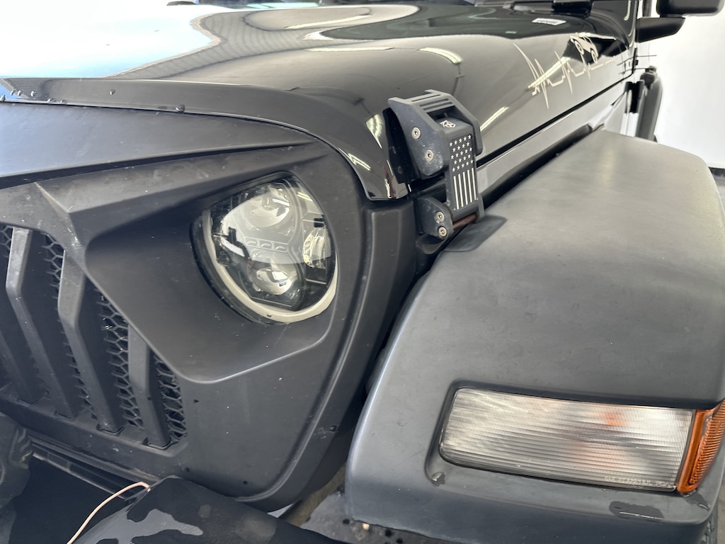 Used 2018 Jeep Wrangler Unlimited Sport Convertible