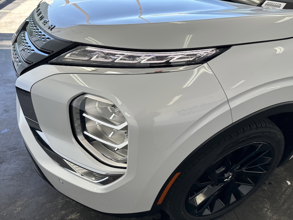 Used 2023 Mitsubishi Outlander SE Black Edition SUV