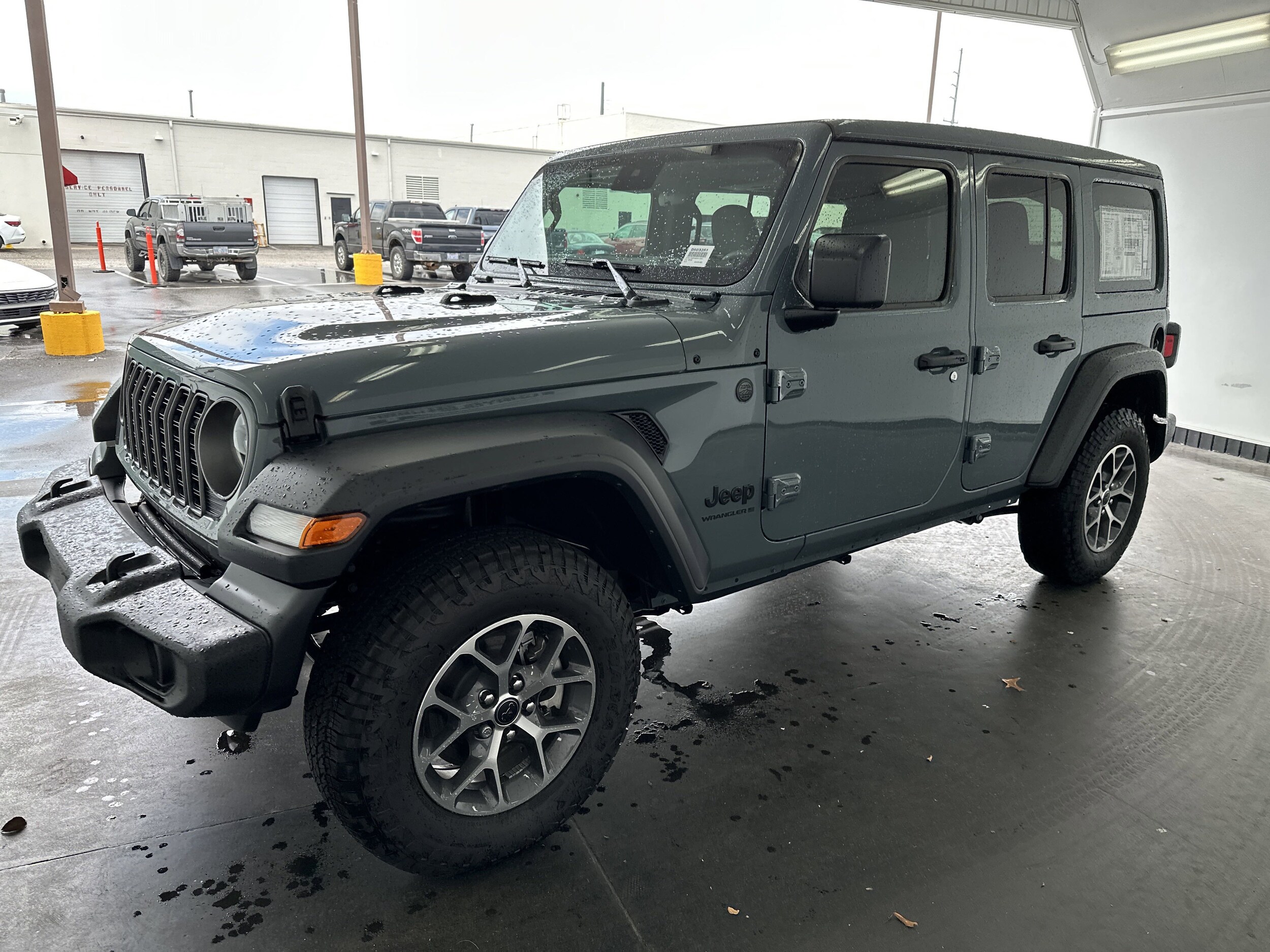 2025 Jeep Wrangler Sport S photo 3