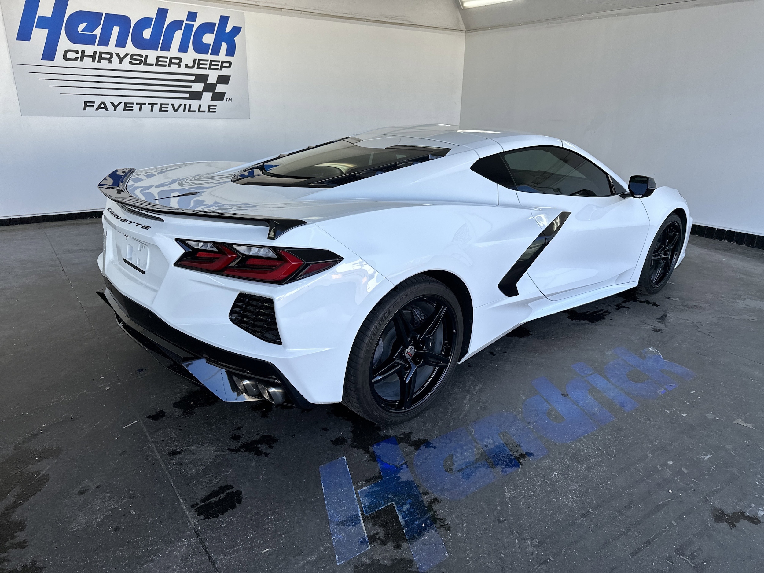 2023 Chevrolet Corvette 1LT photo 3