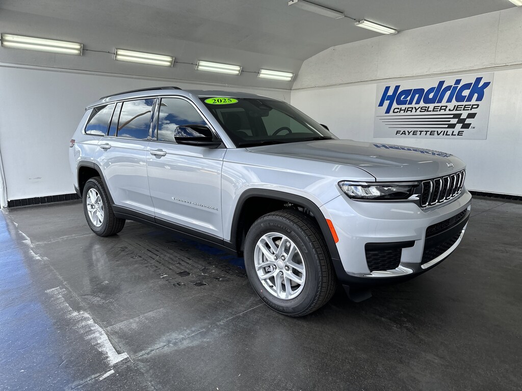 New 2025 Jeep Grand Cherokee L Laredo X SUV