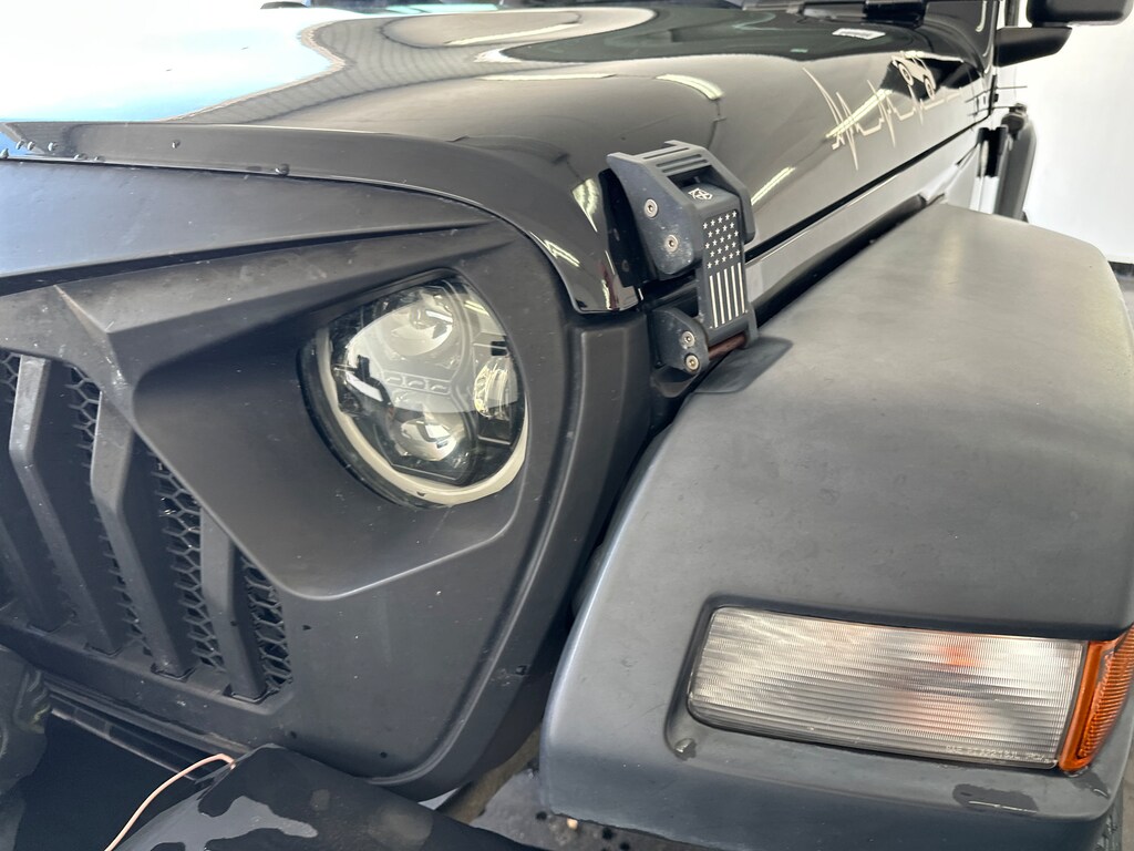 Used 2018 Jeep Wrangler Unlimited Sport Convertible