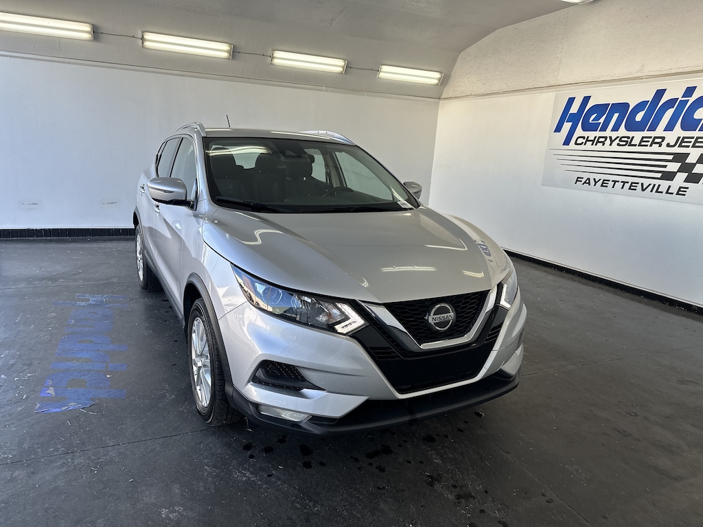 Used 2021 Nissan Rogue Sport SV SUV