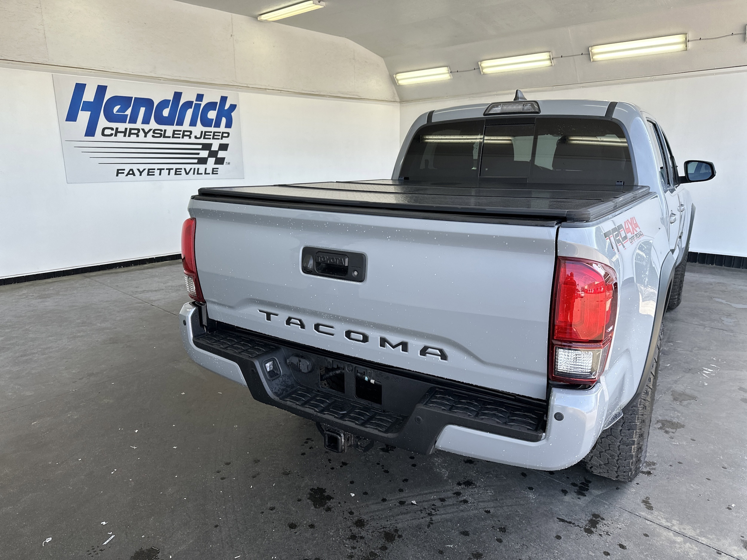 2018 Toyota Tacoma TRD Off Road photo 3