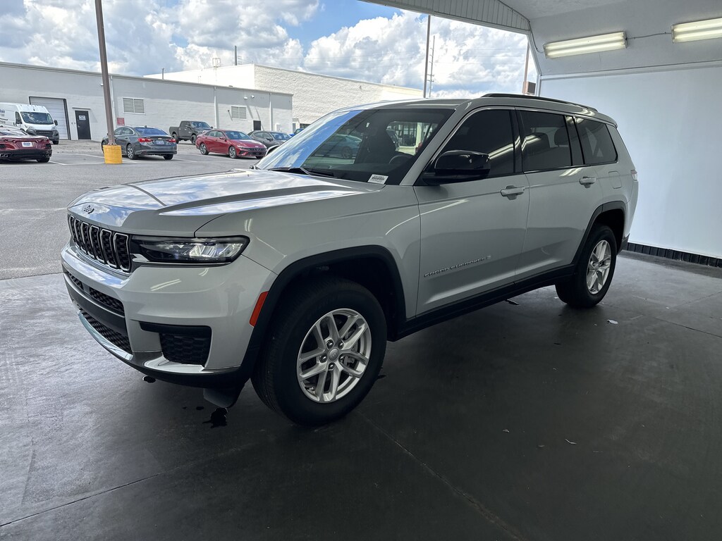 Used 2025 Jeep Grand Cherokee L Laredo X SUV