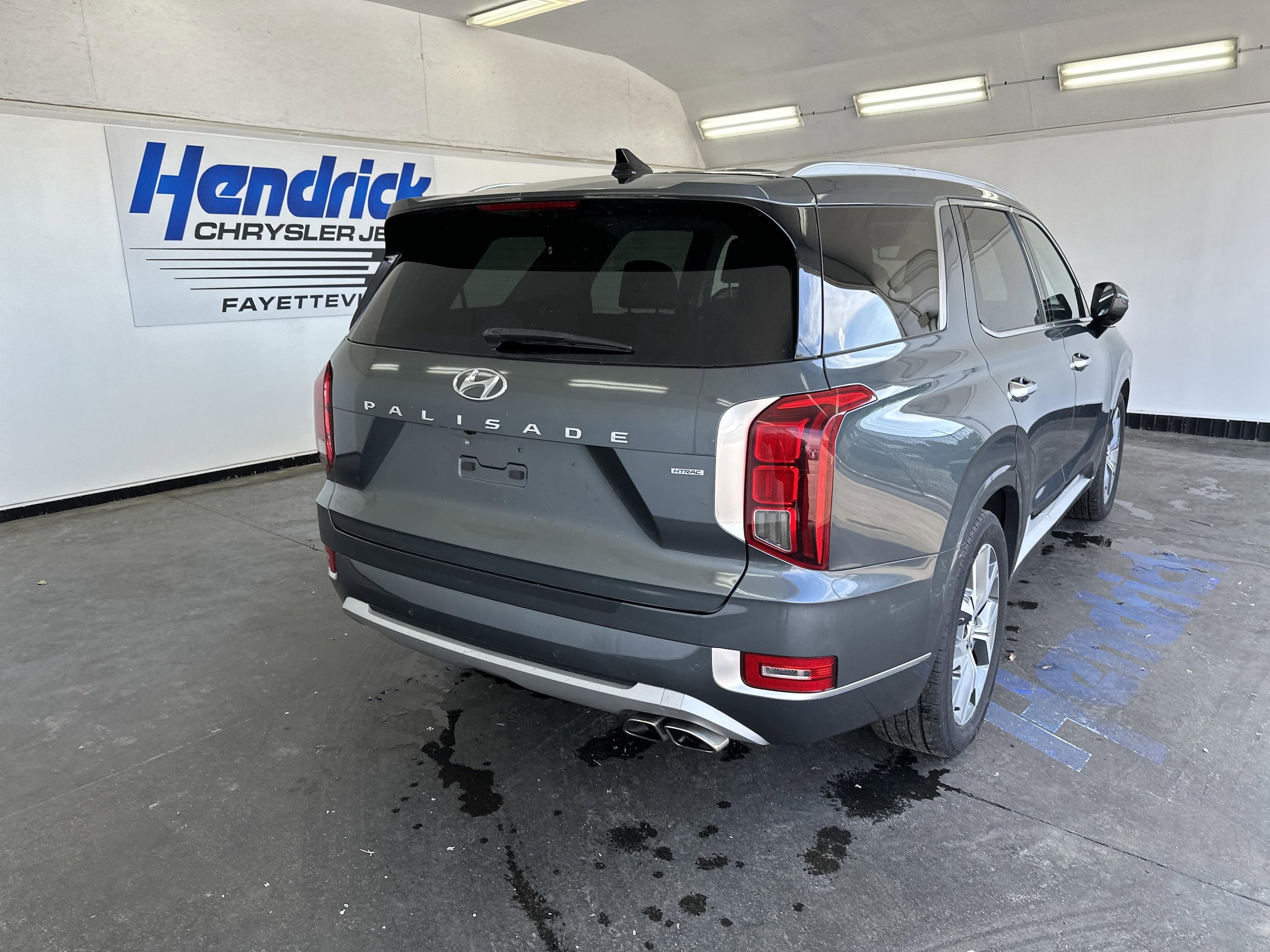 2022 Hyundai Palisade Limited photo 3