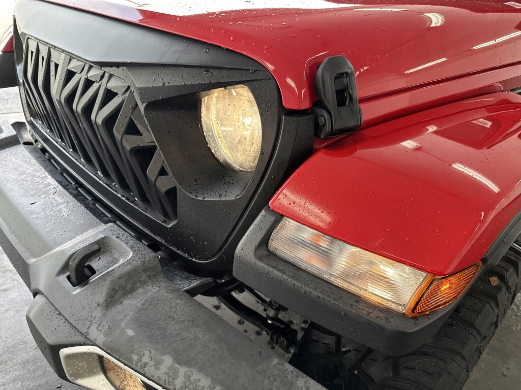 Used 2021 Jeep Gladiator Sport S Pickup