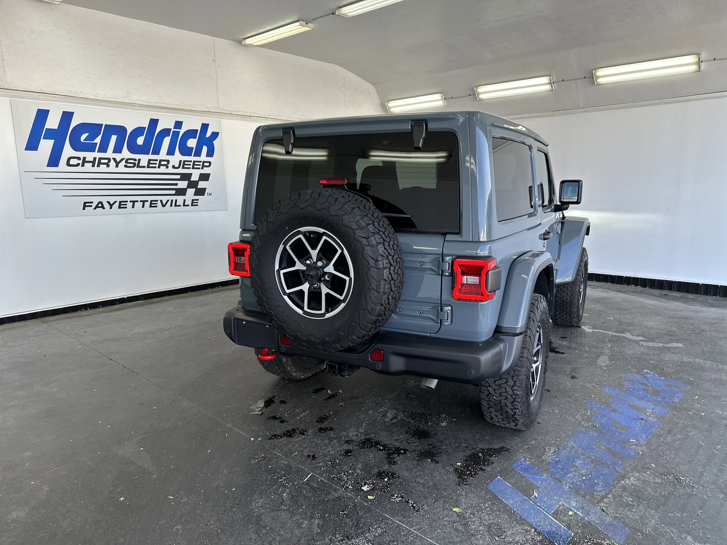 2024 Jeep Wrangler Rubicon X photo 6