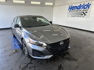 2023 Nissan Altima 2.5 SR Sedan