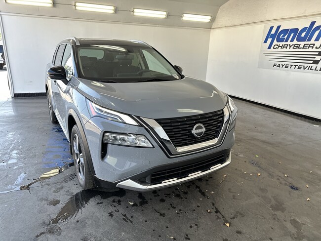 2023 Nissan Rogue Platinum SUV