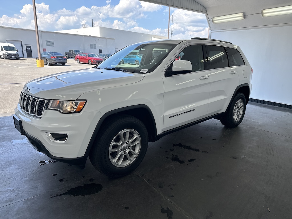 Used 2018 Jeep Grand Cherokee Laredo E SUV