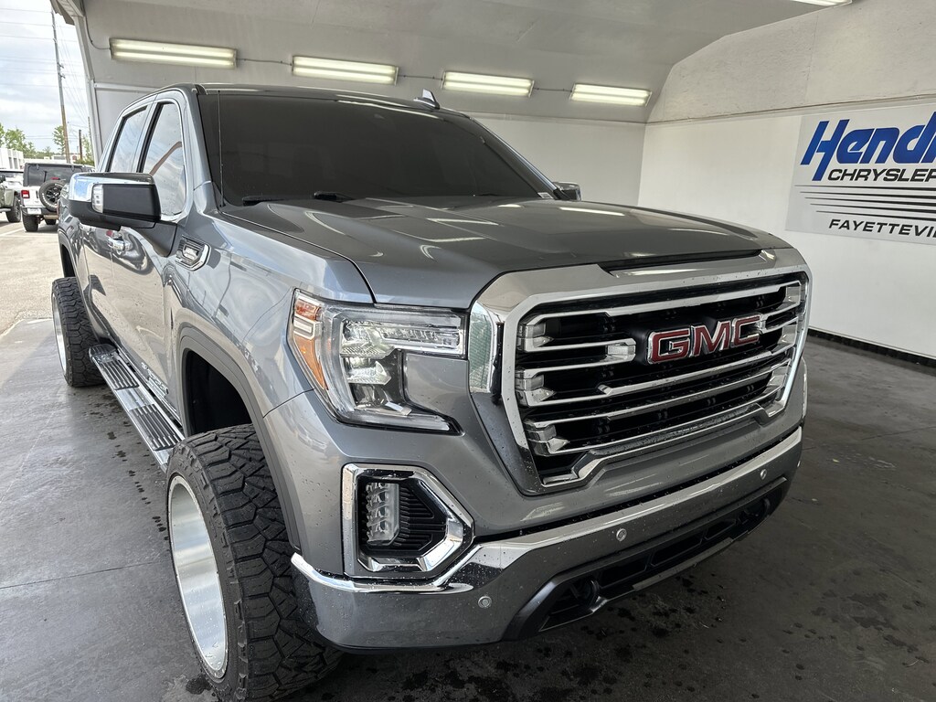 Used 2021 GMC Sierra 1500 SLT Pickup