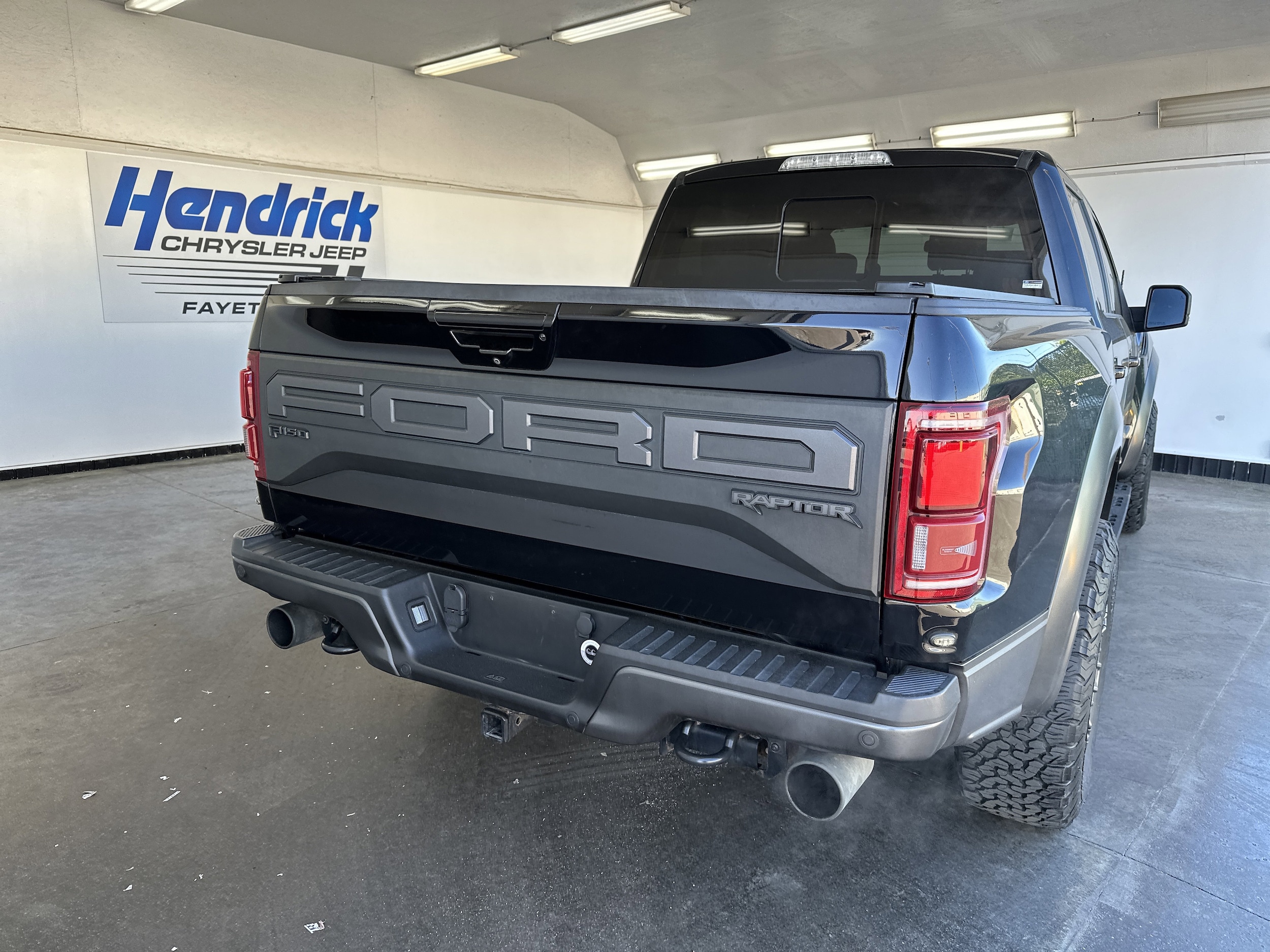 2019 Ford F-150 Raptor photo 3