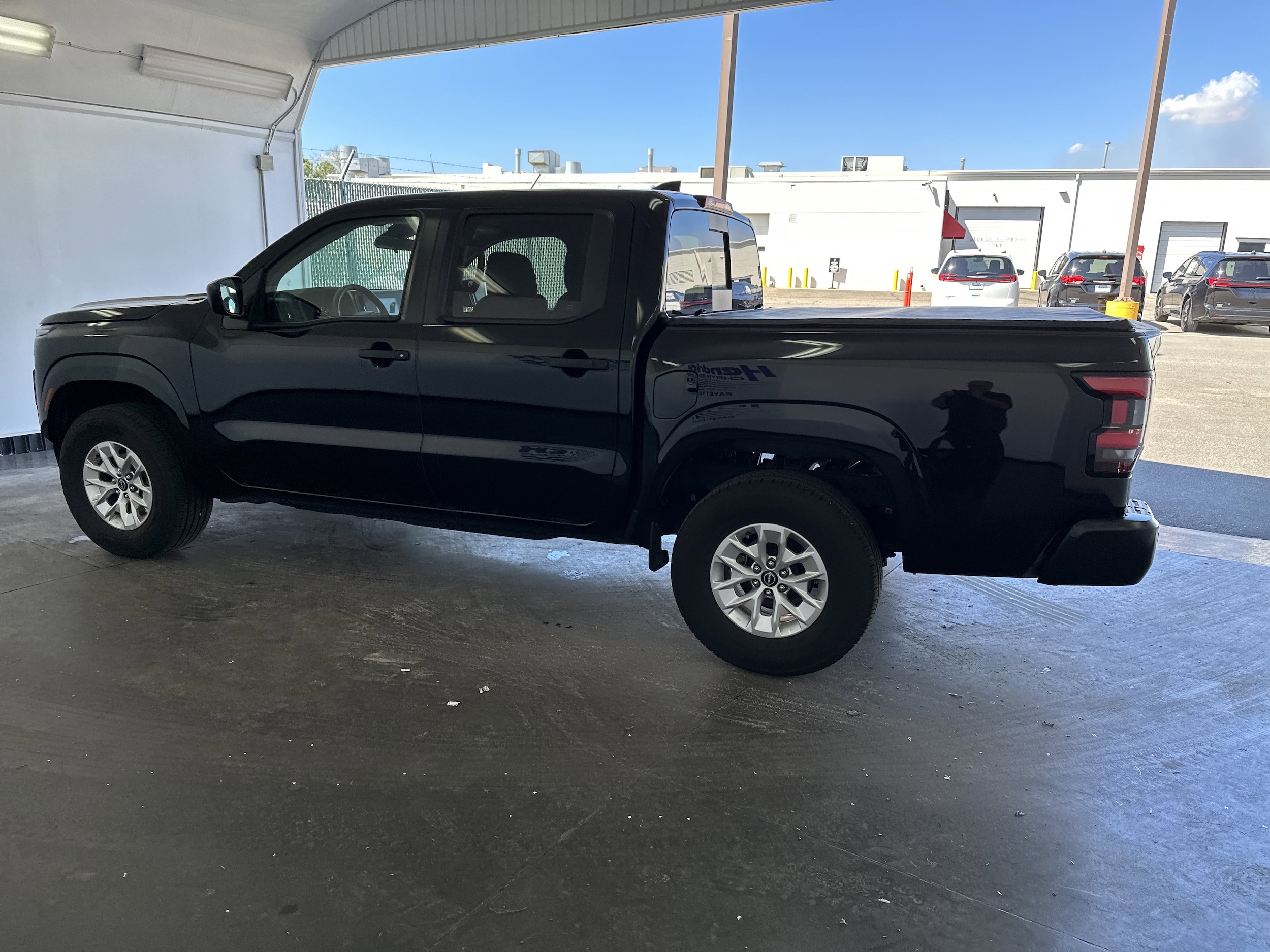 2025 Nissan Frontier S photo 5