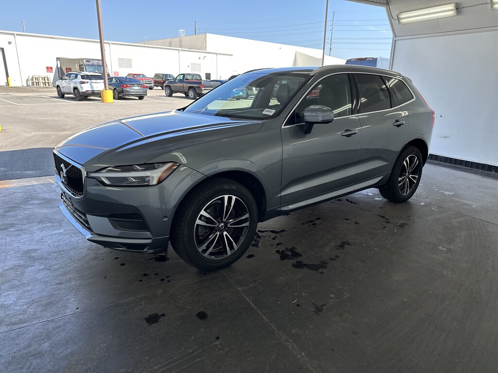 Used 2019 Volvo XC60 Momentum SUV