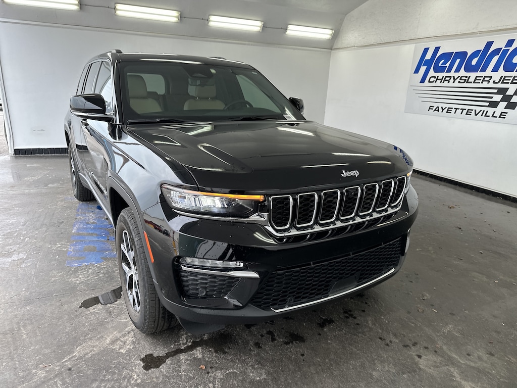 Used 2023 Jeep Grand Cherokee Limited SUV