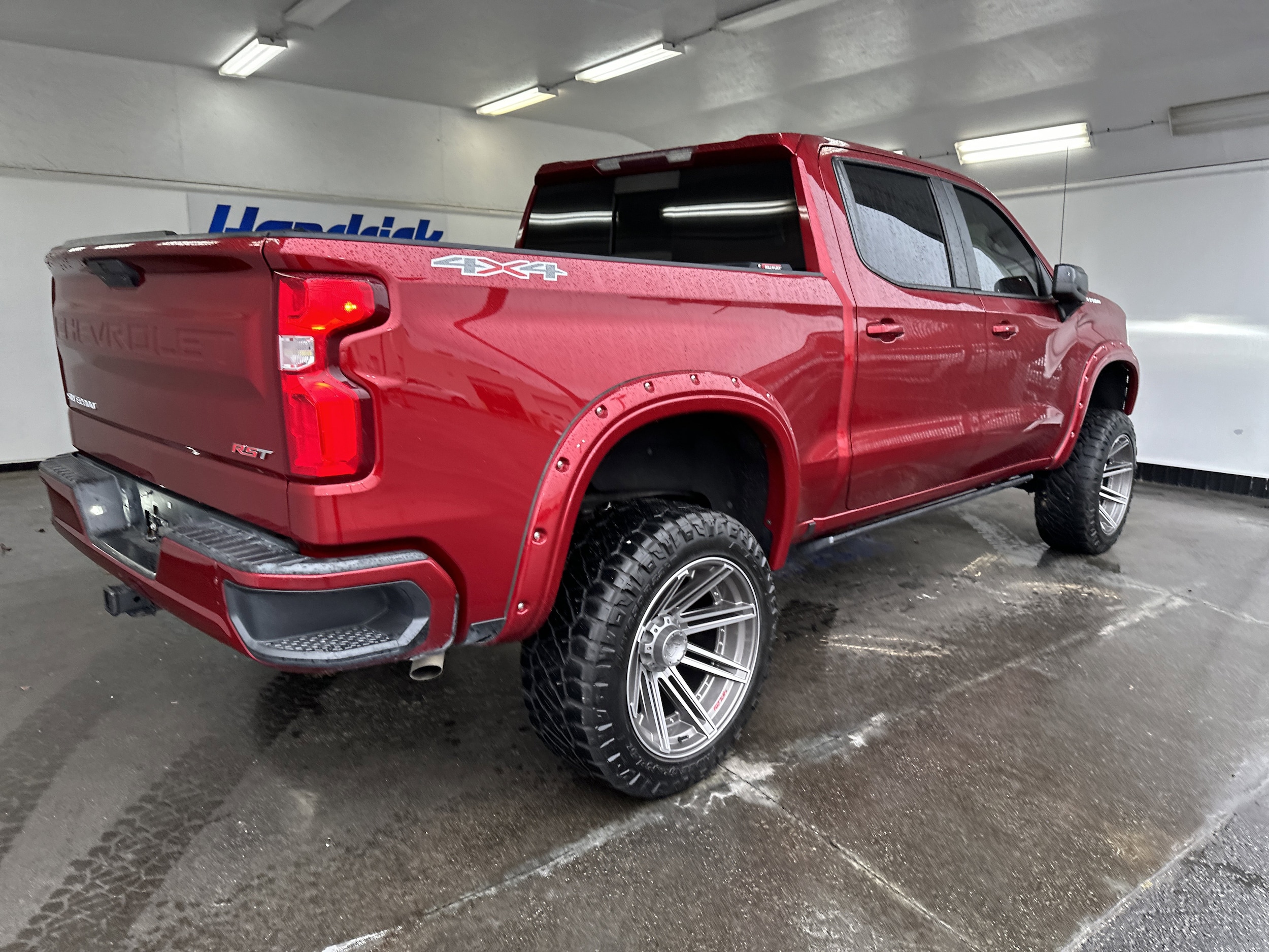 2021 Chevrolet Silverado 1500 RST photo 3