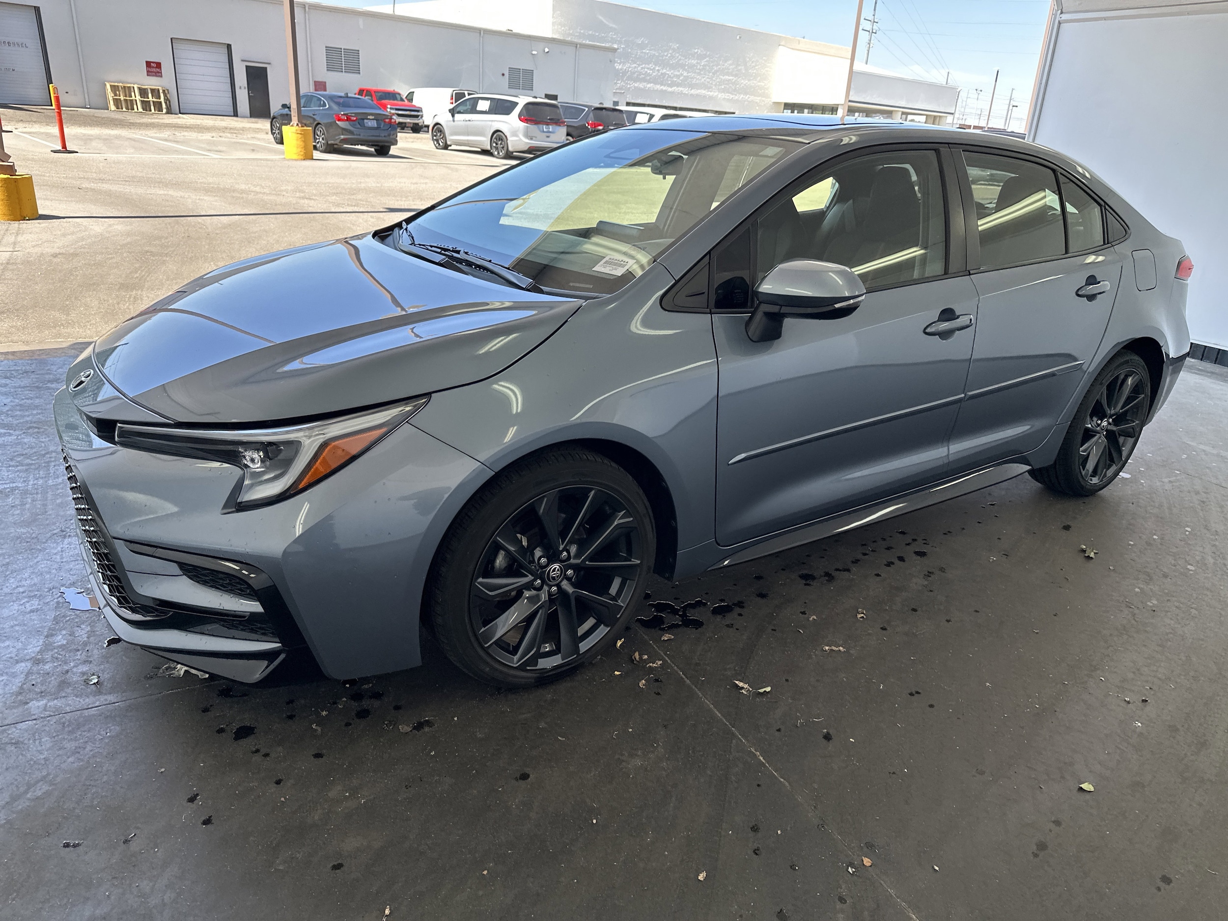 2023 Toyota Corolla SE photo 2