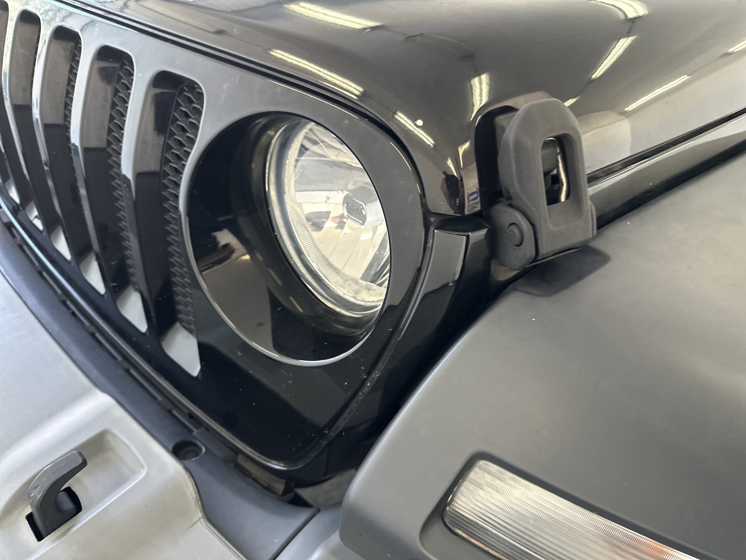 2018 Jeep Wrangler Unlimited Sport S photo 4