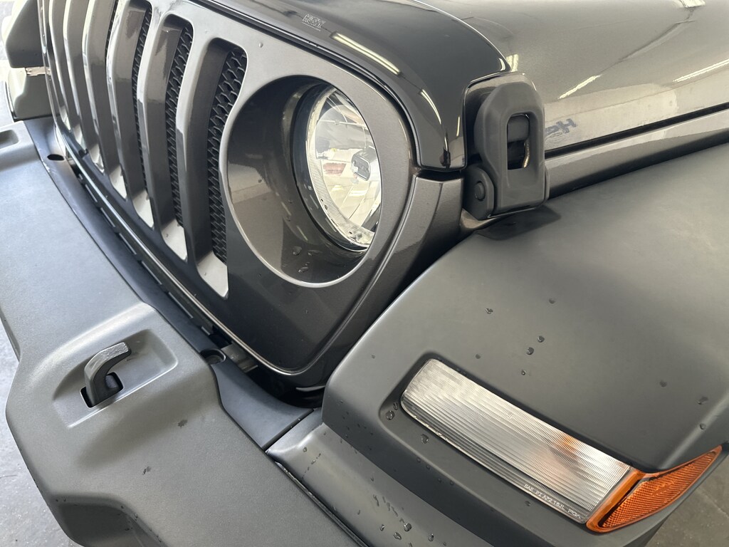Used 2022 Jeep Wrangler Unlimited Sport Convertible