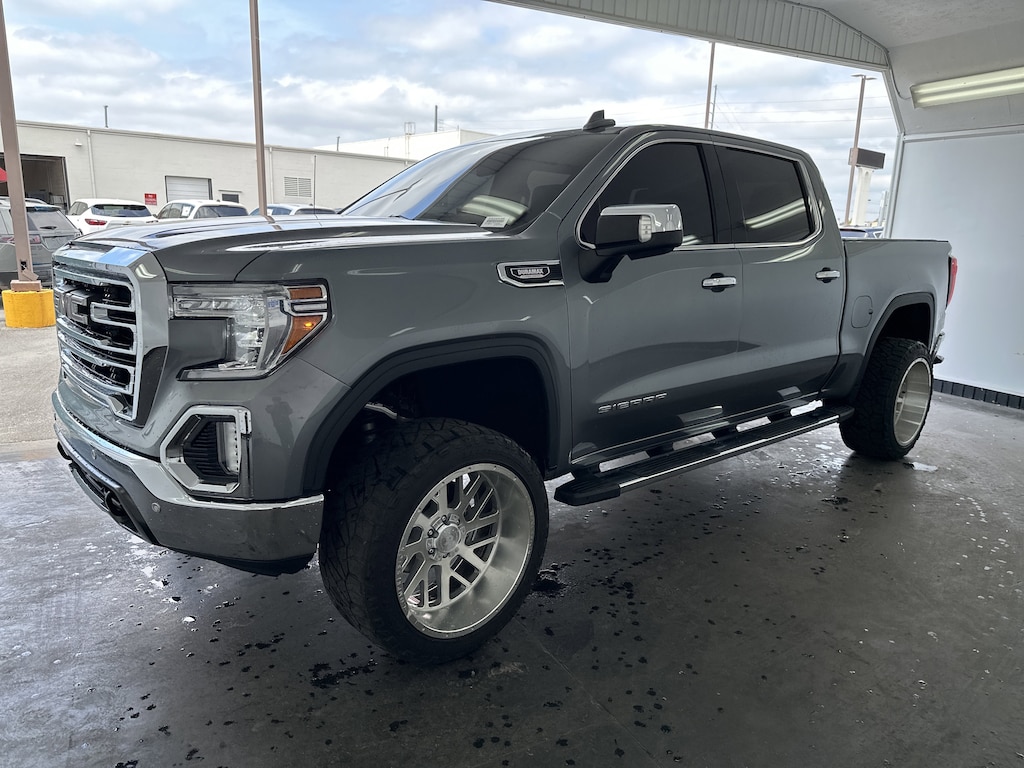 Used 2021 GMC Sierra 1500 SLT Pickup