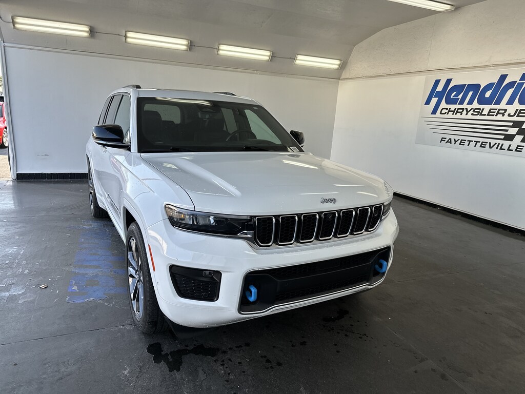 Used 2023 Jeep Grand Cherokee 4xe Overland SUV