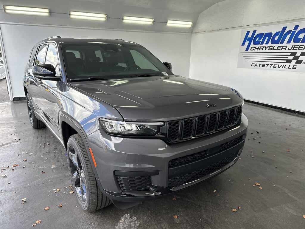 New 2025 Jeep Grand Cherokee L Altitude X SUV