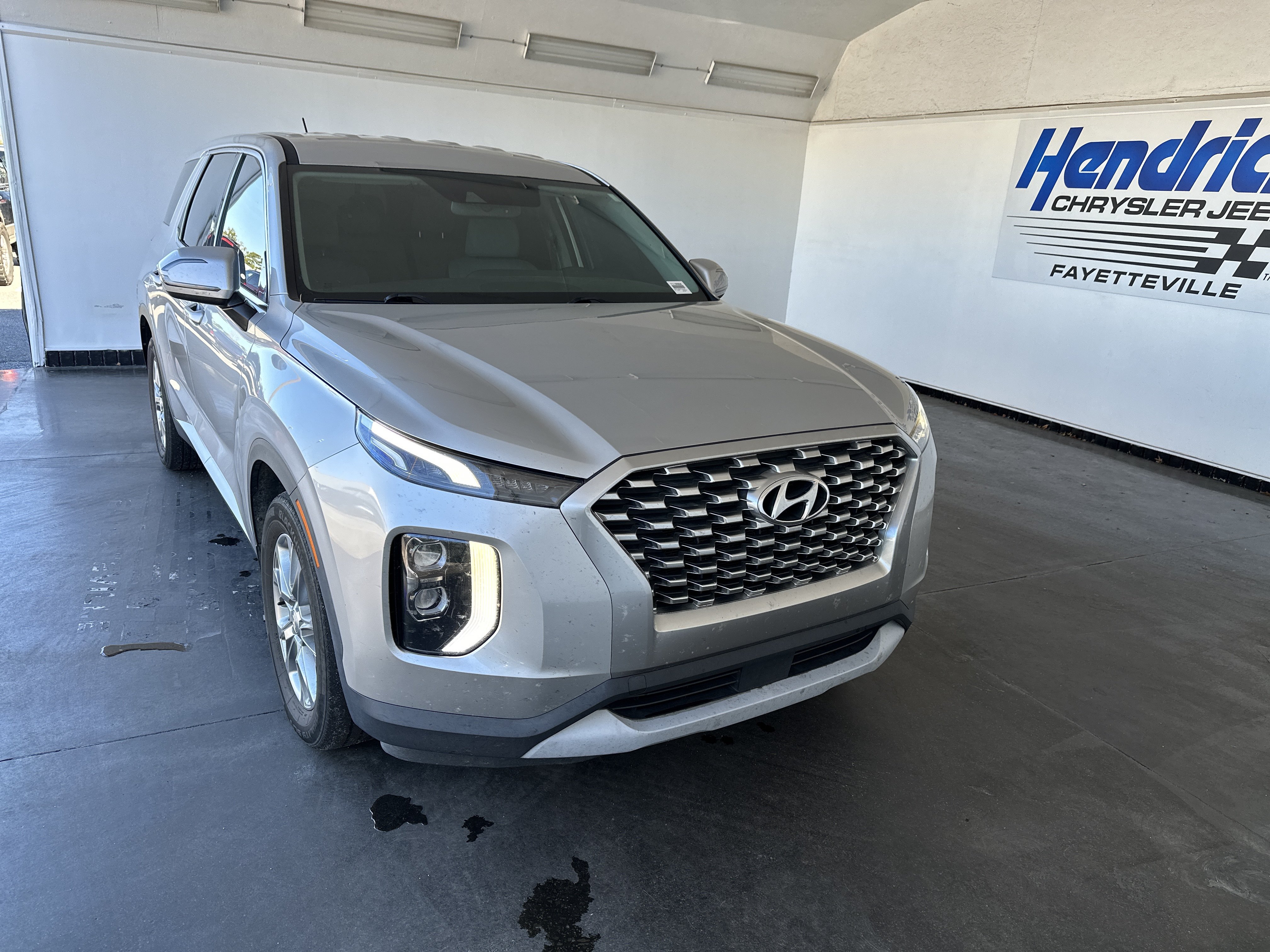 Used 2022 Hyundai Palisade SE SUV