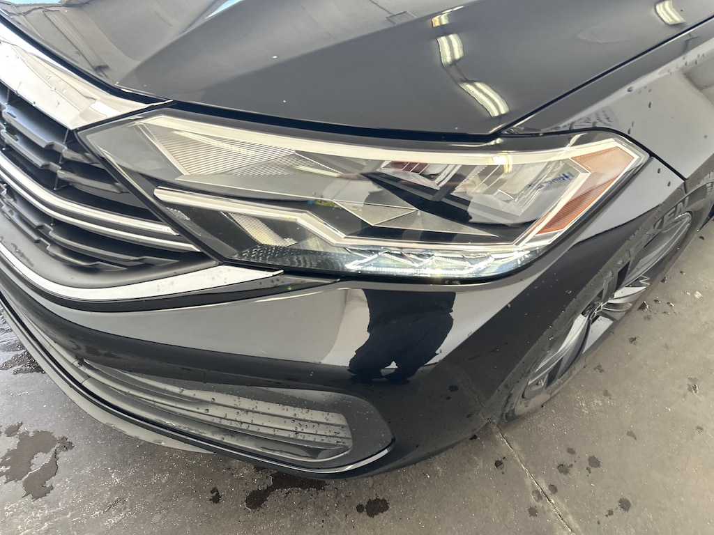 Used 2022 Volkswagen Jetta SE Sedan