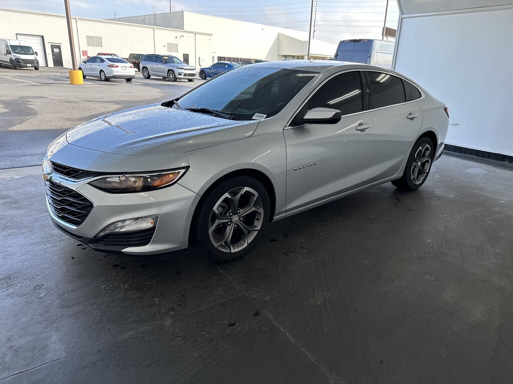 Used 2021 Chevrolet Malibu LT Sedan