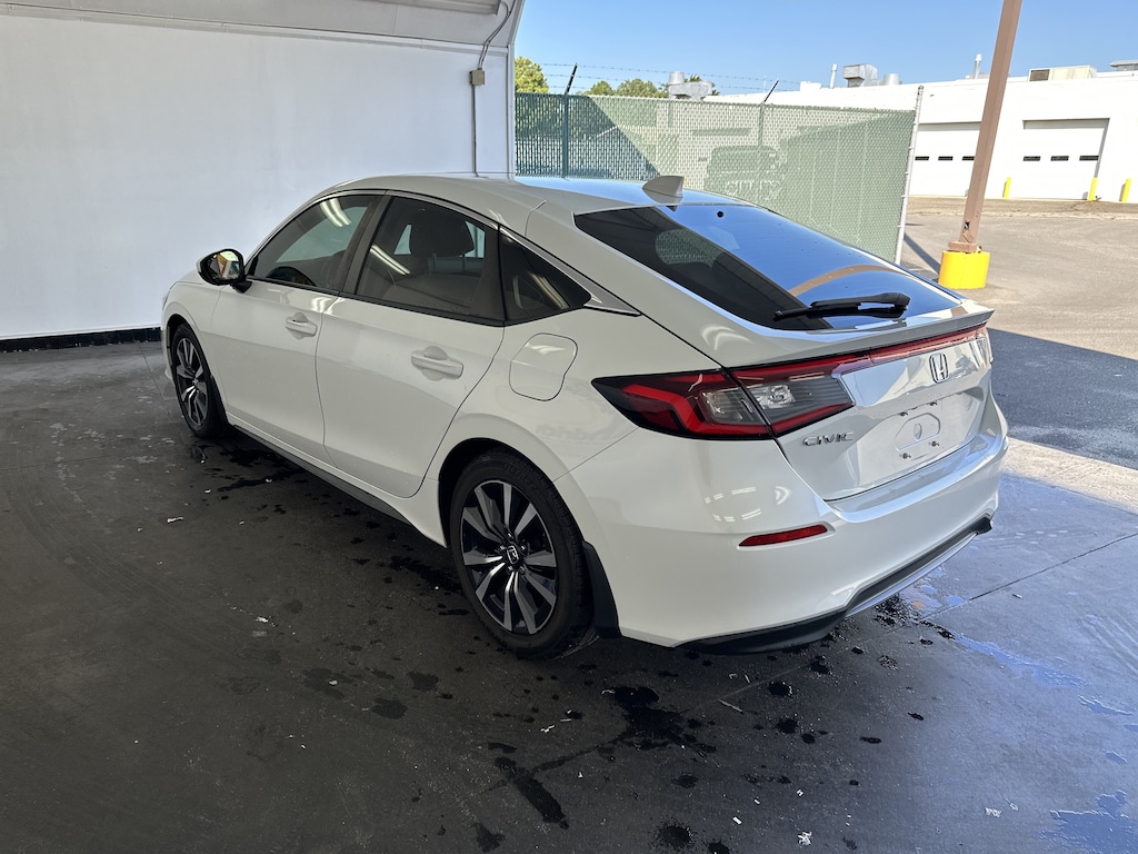 Used 2023 Honda Civic EX-L Hatchback