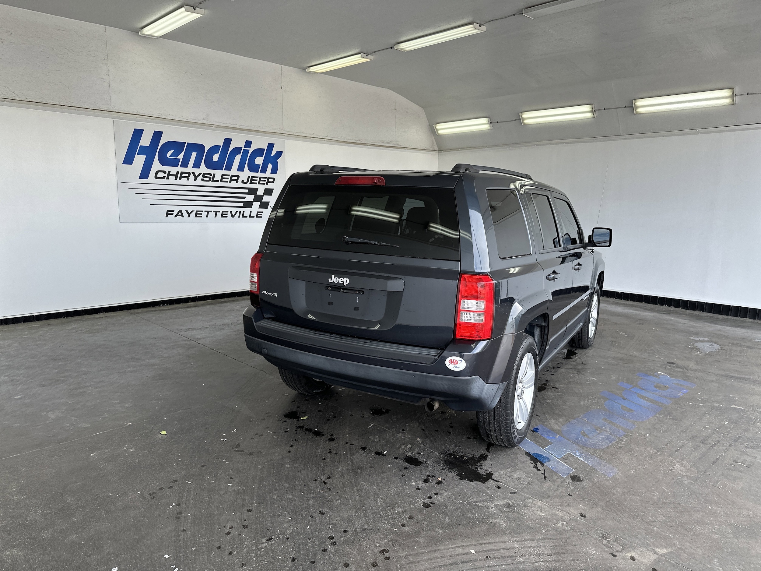 2015 Jeep Patriot Sport photo 3