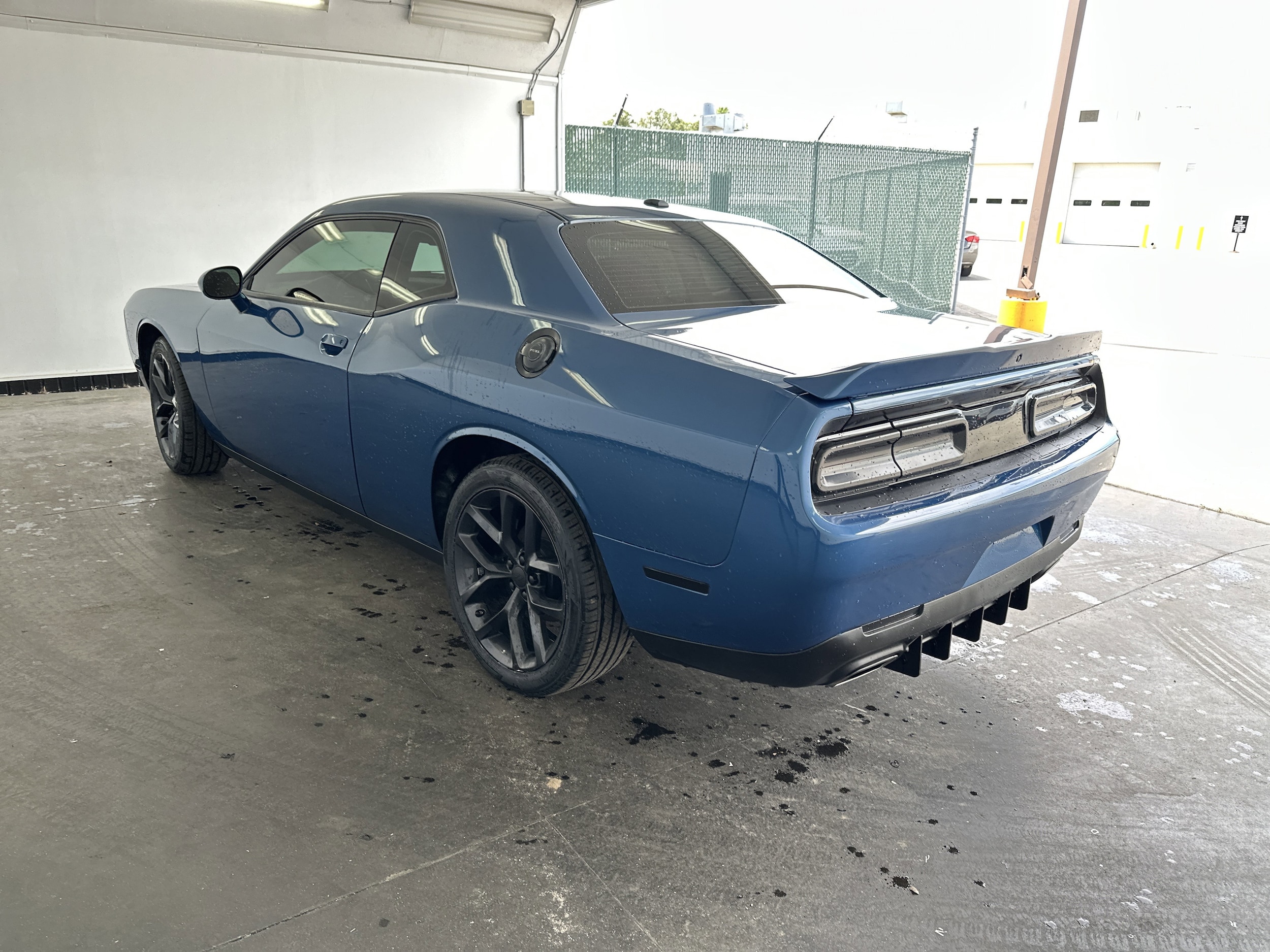 2022 Dodge Challenger SXT photo 5