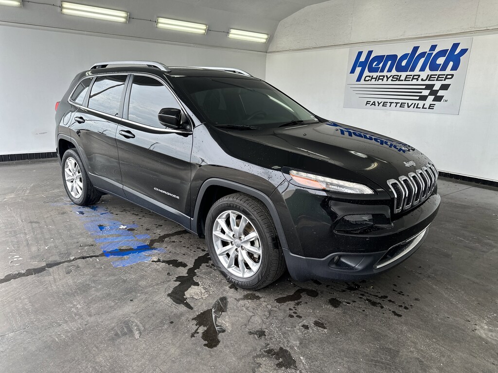 Used 2017 Jeep Cherokee Limited SUV