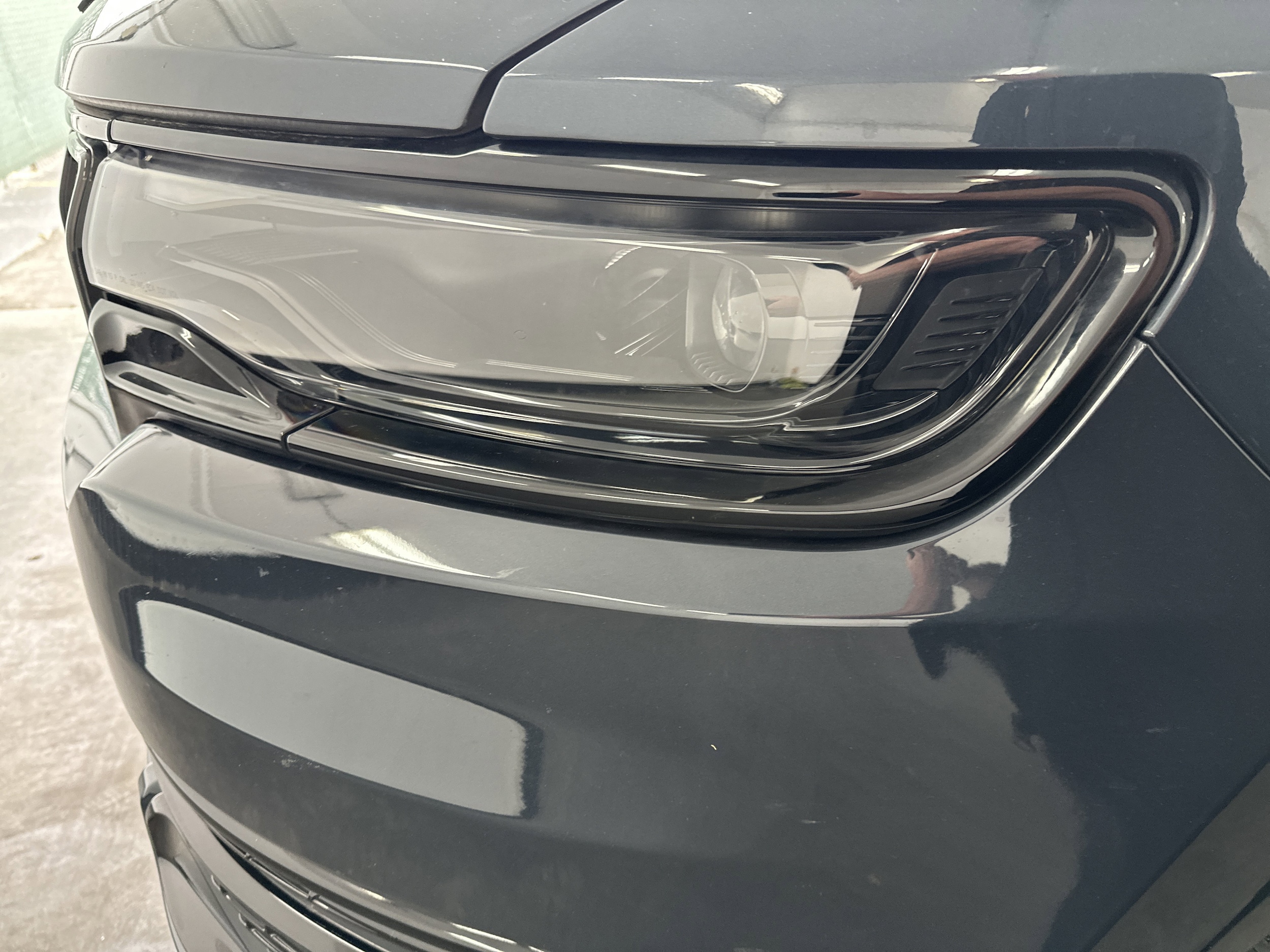2023 Jeep Wagoneer Series II Carbide photo 4