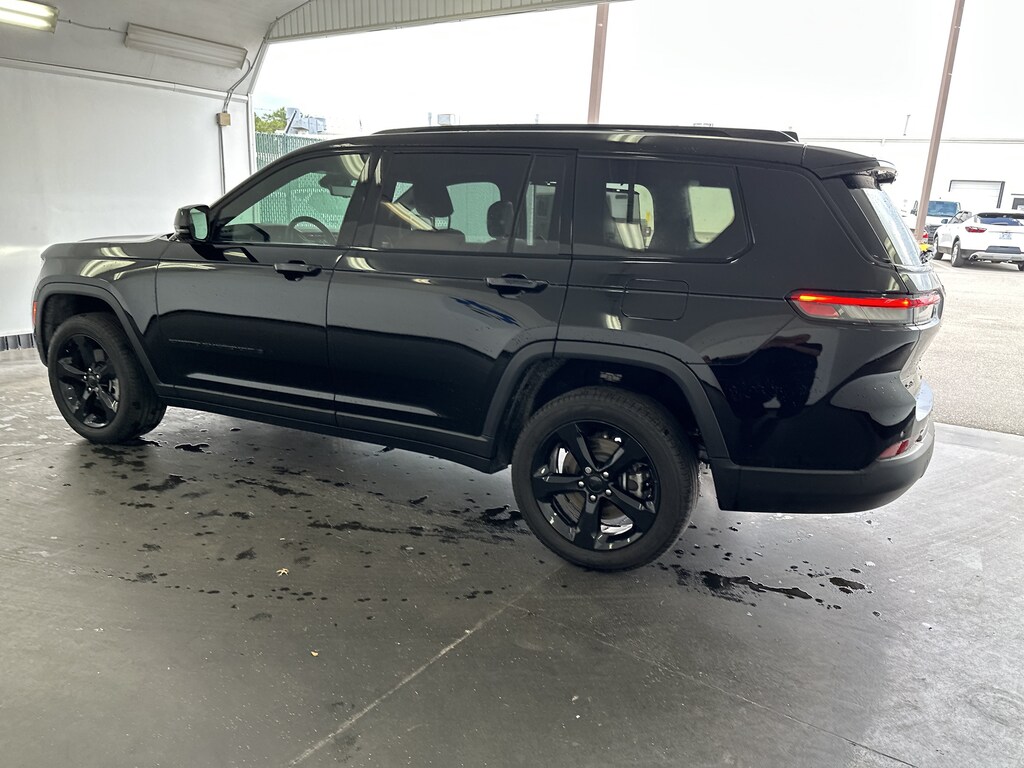 Used 2025 Jeep Grand Cherokee L Limited SUV