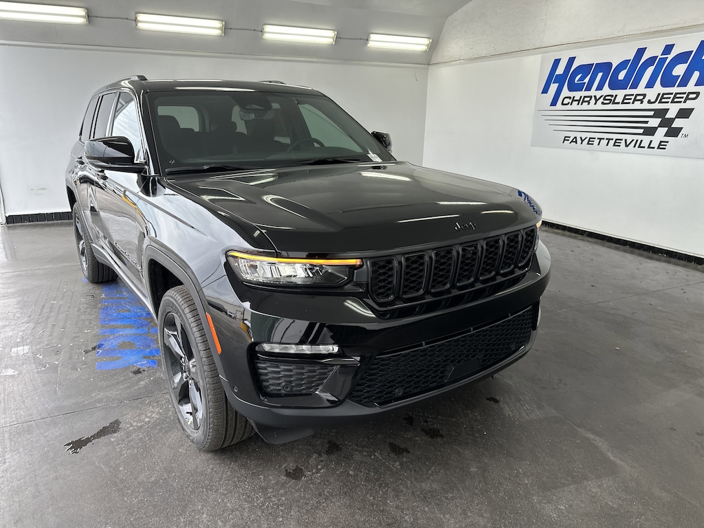 New 2025 Jeep Grand Cherokee Limited SUV