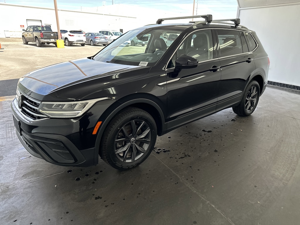 Used 2022 Volkswagen Tiguan SE SUV