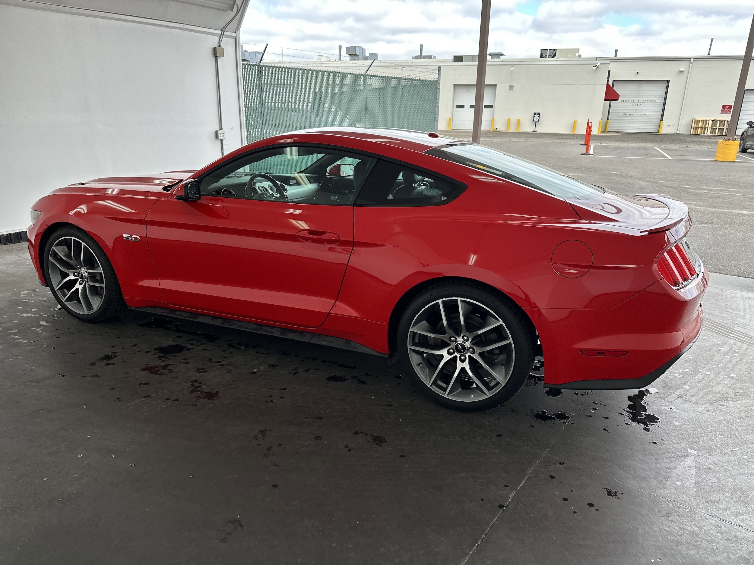 2016 Ford Mustang GT Premium photo 4
