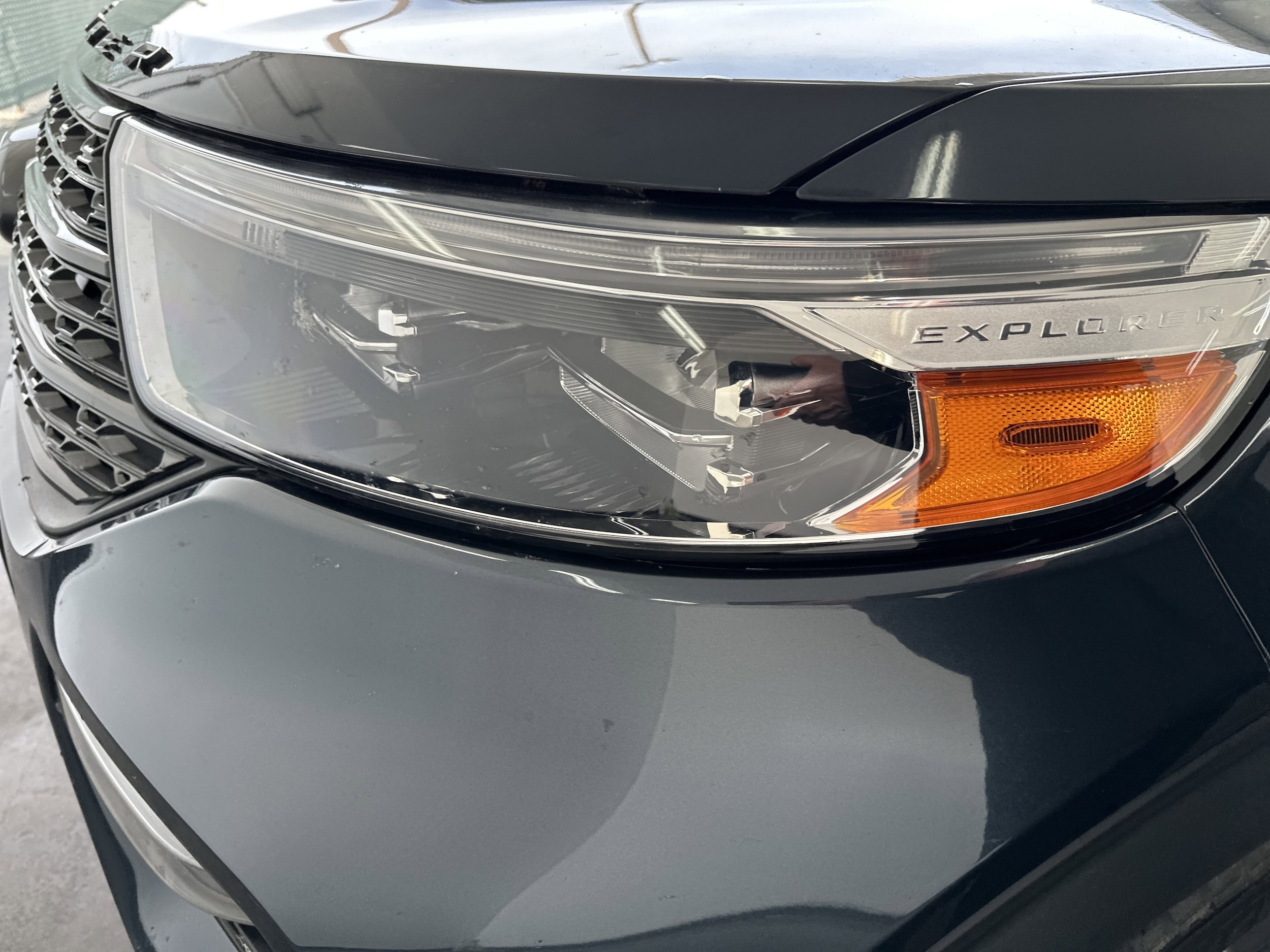 2022 Ford Explorer XLT photo 2