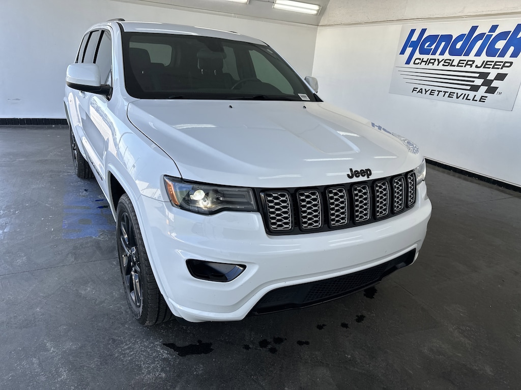 Used 2021 Jeep Grand Cherokee Laredo X SUV