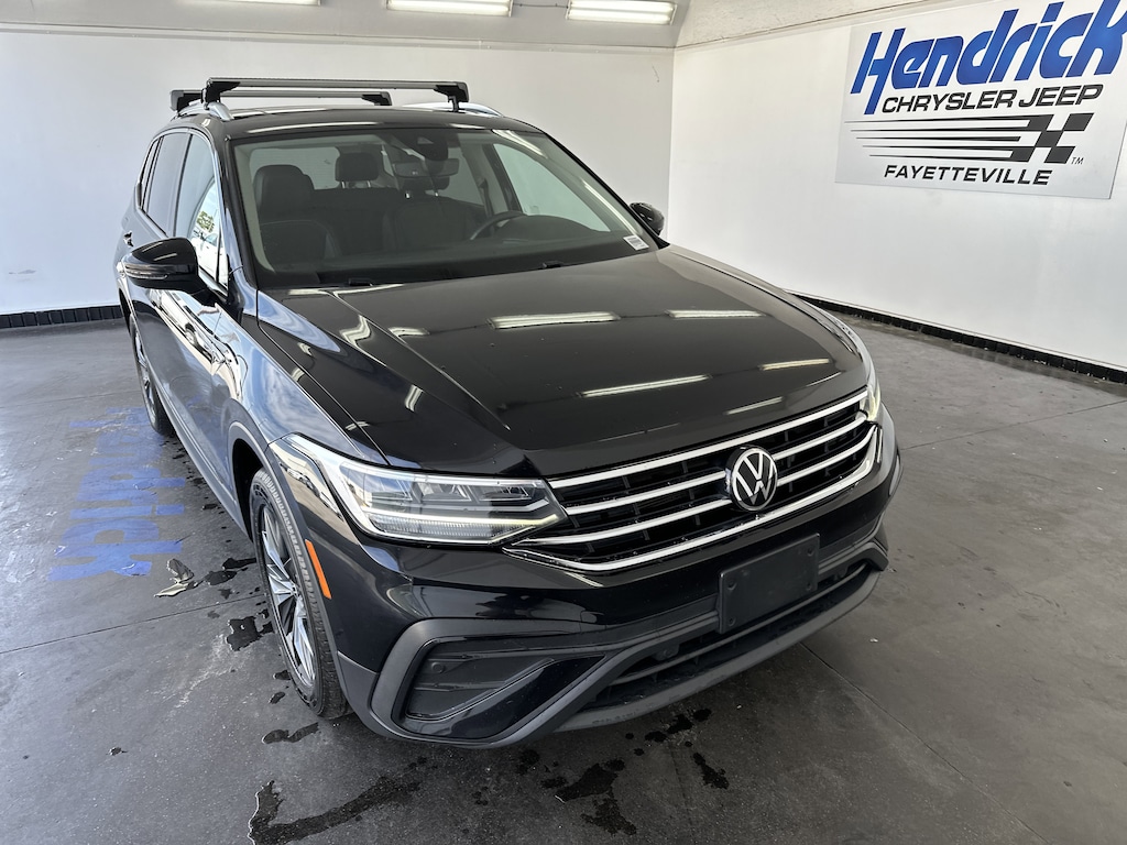 Used 2022 Volkswagen Tiguan SE SUV