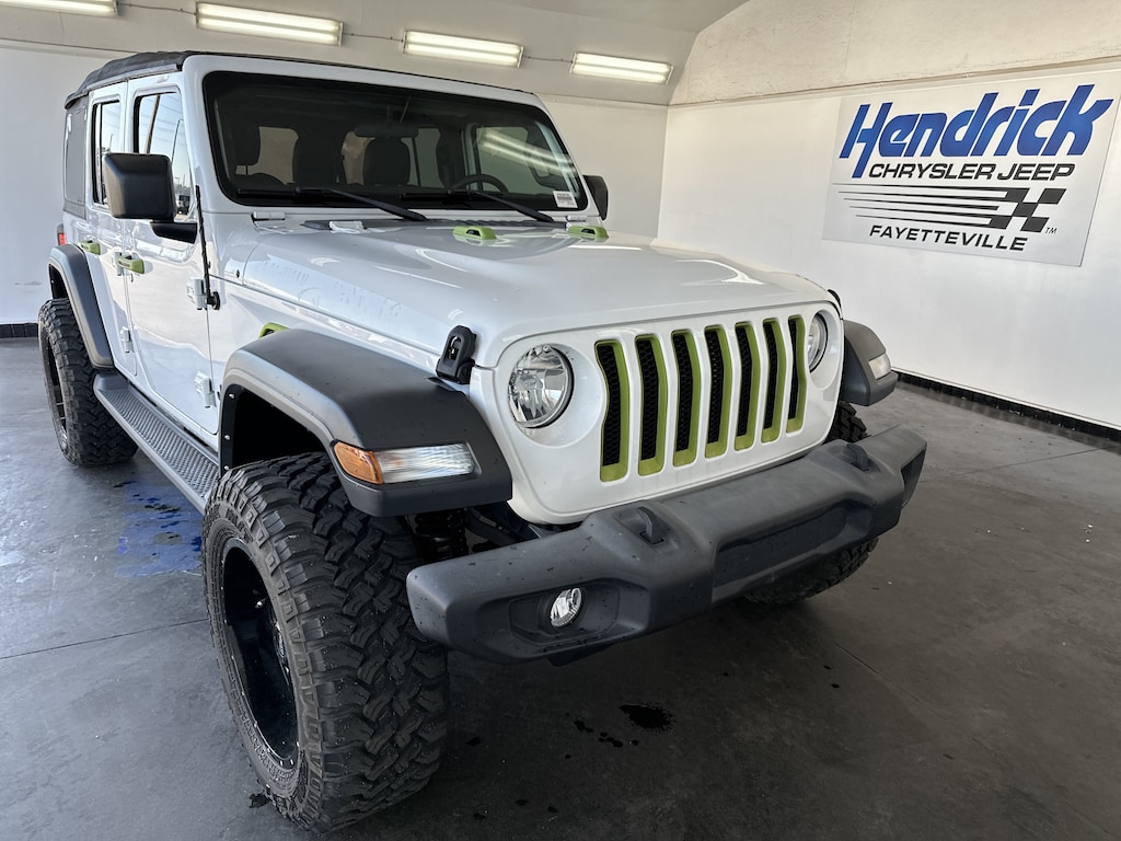Used 2022 Jeep Wrangler Unlimited Sport Convertible