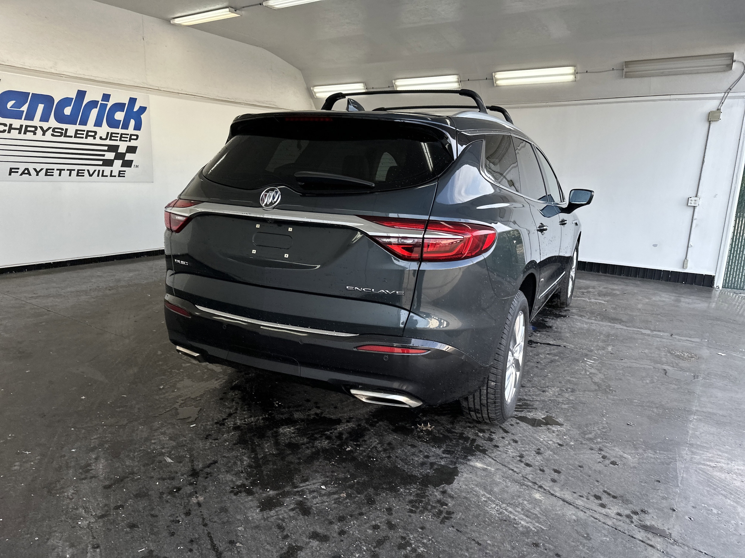 2018 Buick Enclave Premium photo 3
