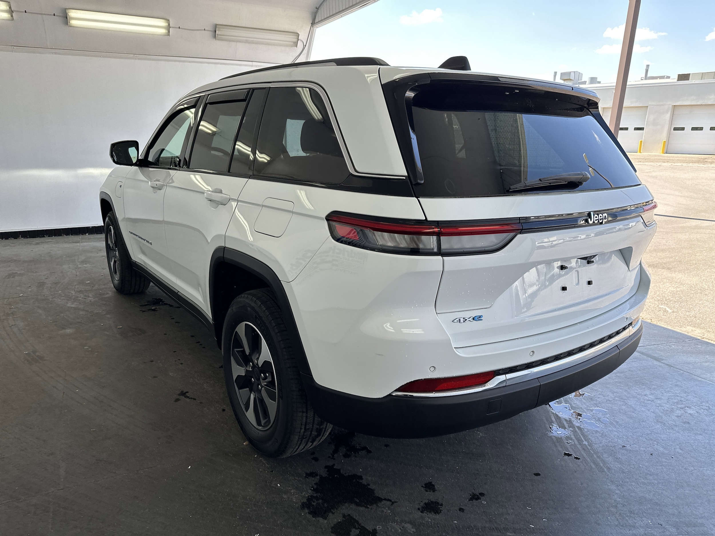 2022 Jeep Grand Cherokee 4xe photo 5
