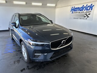 2022 Volvo XC60 Momentum SUV