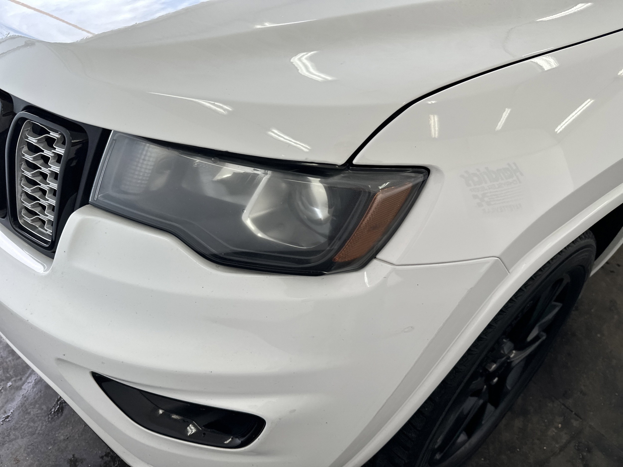 2018 Jeep Grand Cherokee Altitude photo 4